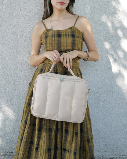 【予約販売限定カラー】quilting mothers pouch bag　-LATTE-